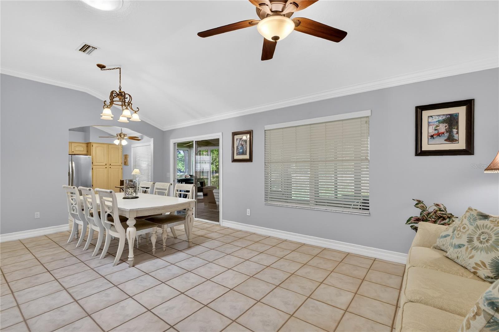 LADY LAKE ORANGE BLOSSOM GARDENS UNIT 16 - Residential