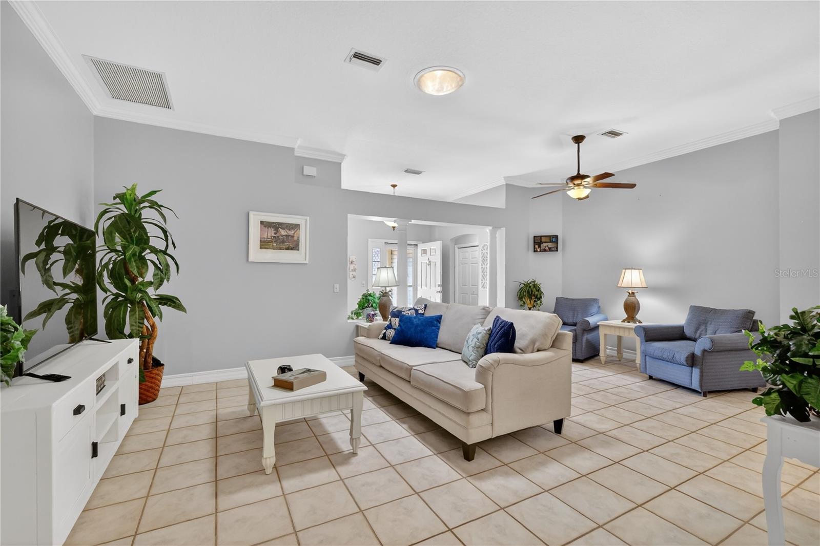 LADY LAKE ORANGE BLOSSOM GARDENS UNIT 16 - Residential