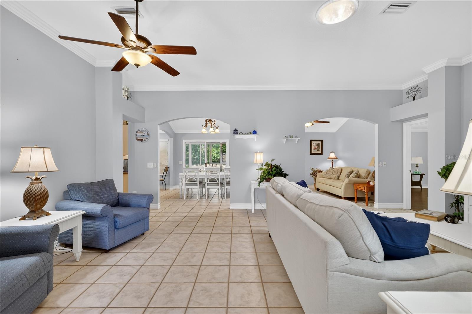 LADY LAKE ORANGE BLOSSOM GARDENS UNIT 16 - Residential
