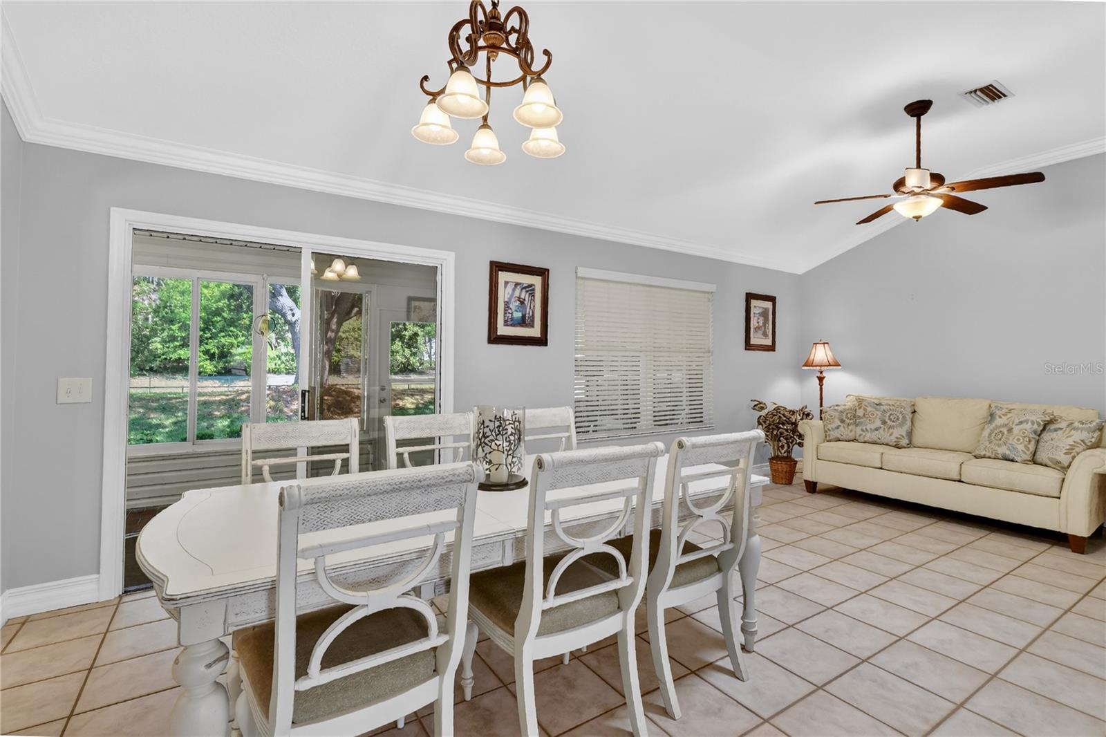 LADY LAKE ORANGE BLOSSOM GARDENS UNIT 16 - Residential