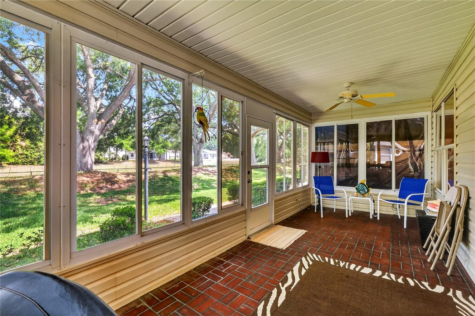 LADY LAKE ORANGE BLOSSOM GARDENS UNIT 16 - Residential