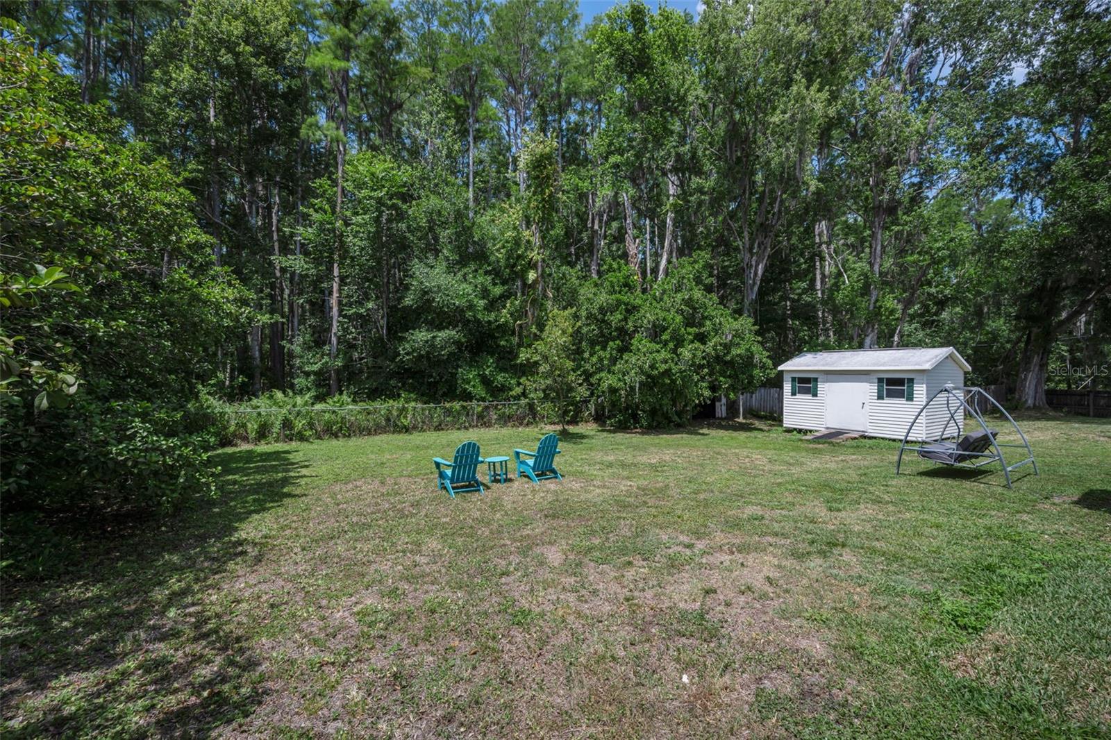 CONNERS LAKE FRONT ESTATES - Residential