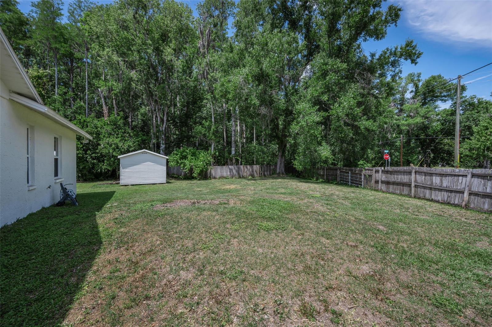 CONNERS LAKE FRONT ESTATES - Residential