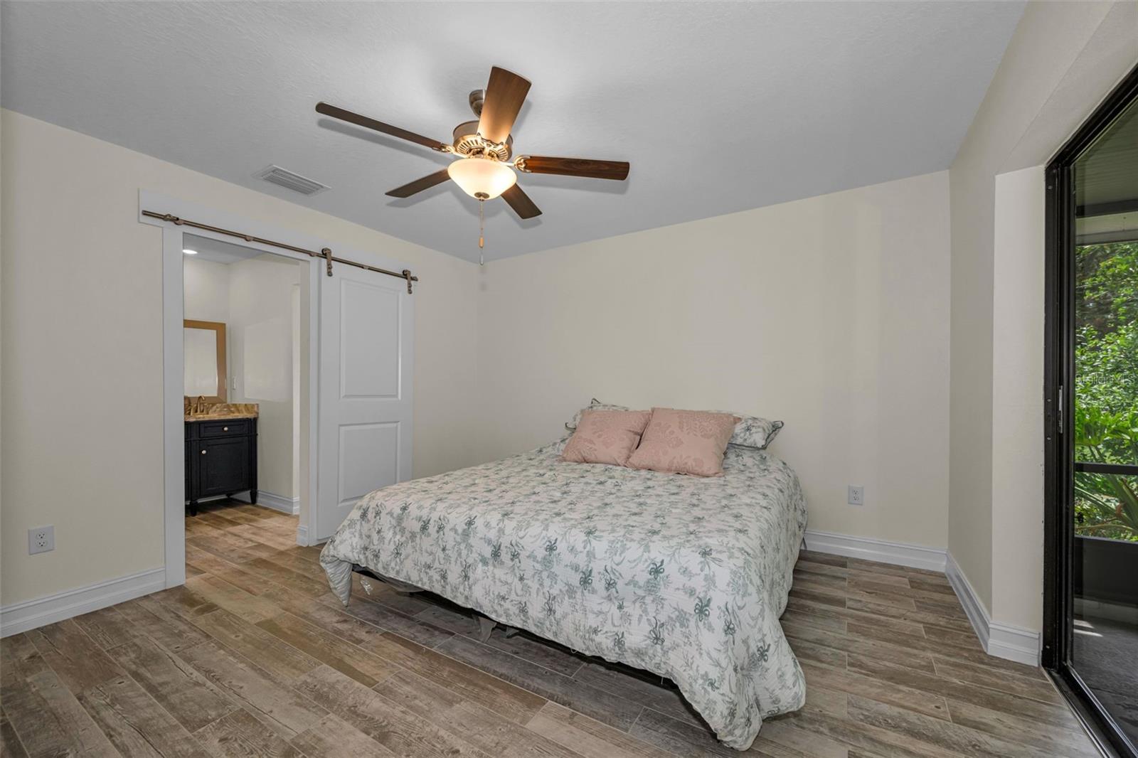 CONNERS LAKE FRONT ESTATES - Residential
