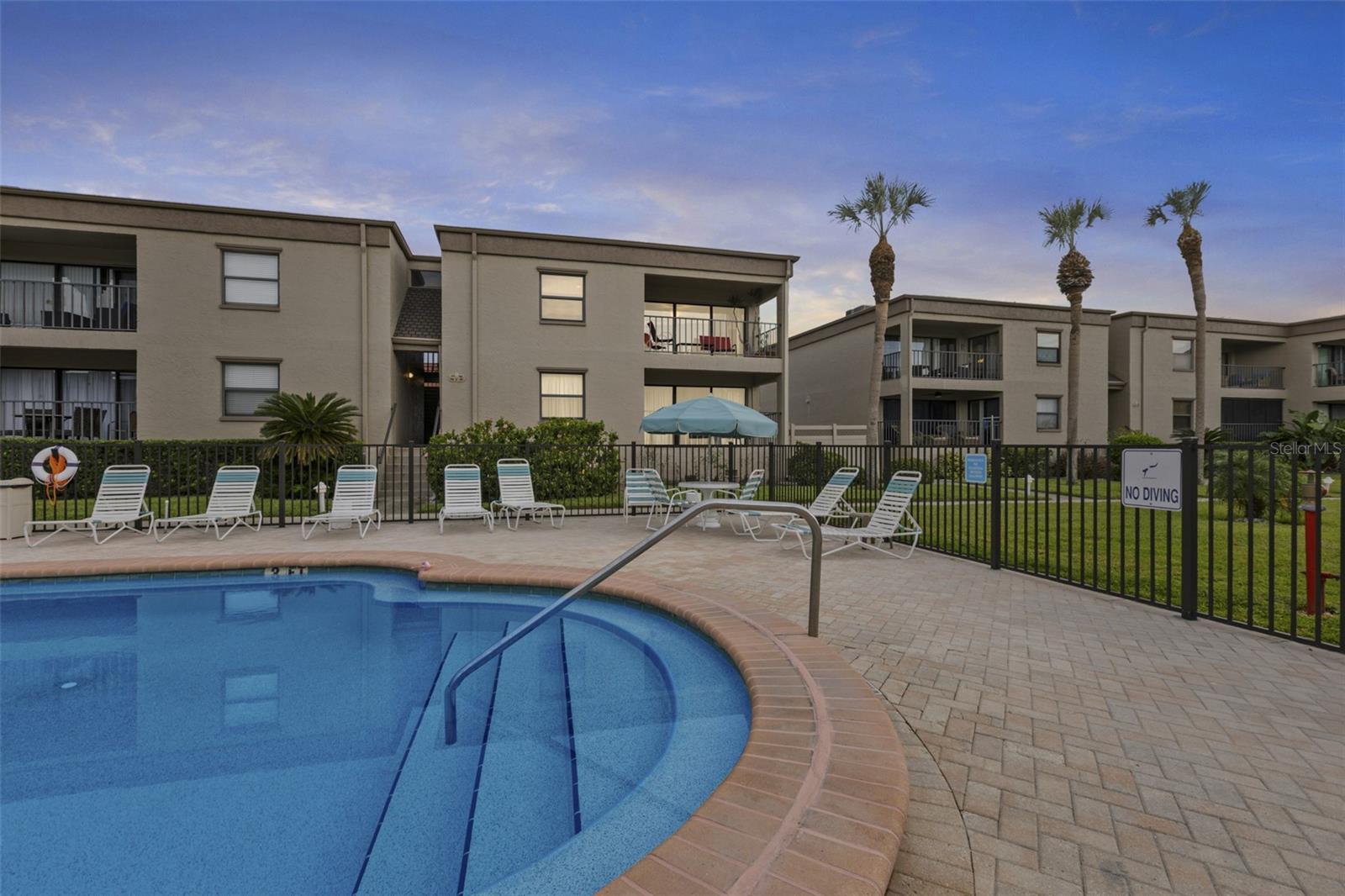 SEA CLUB OF INDIAN SHORES - Residential