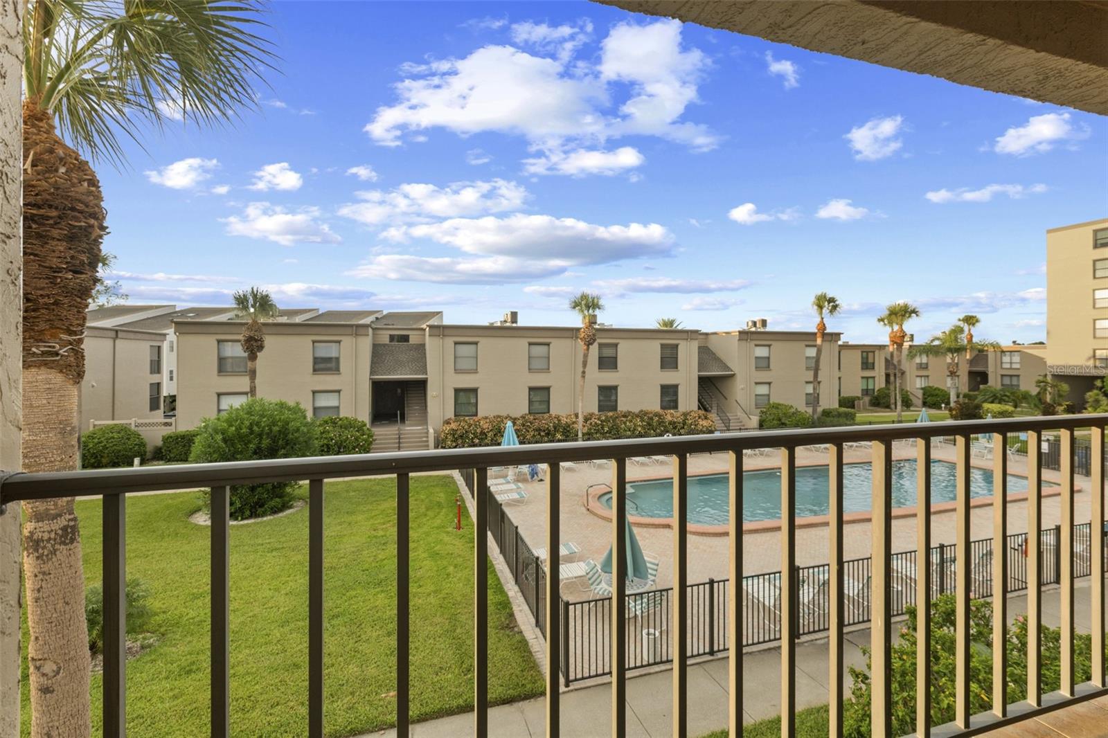 SEA CLUB OF INDIAN SHORES - Residential