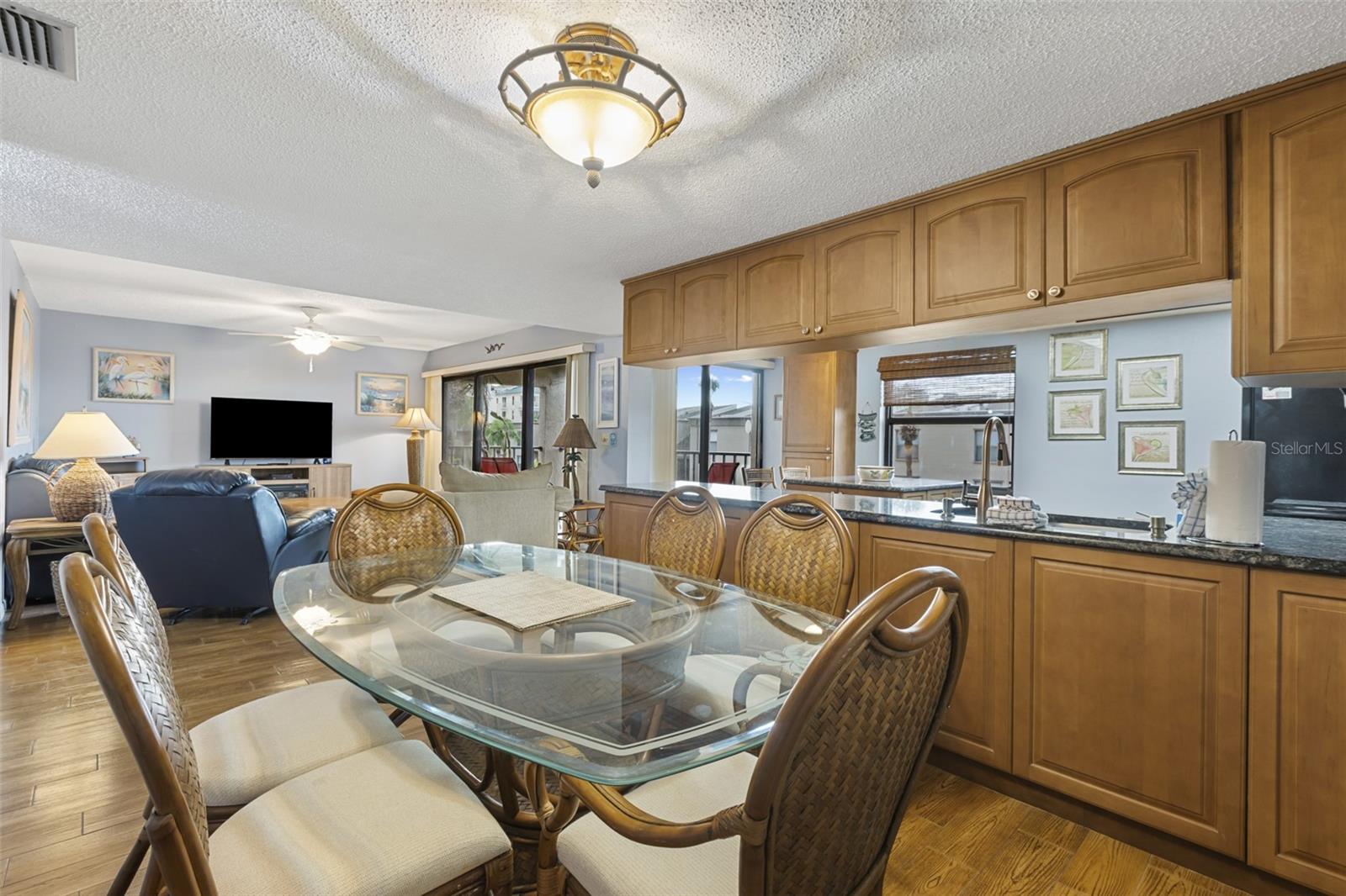 SEA CLUB OF INDIAN SHORES - Residential