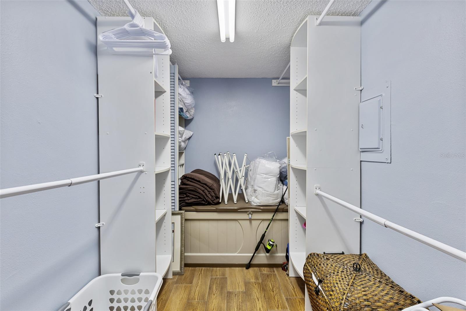 SEA CLUB OF INDIAN SHORES - Residential