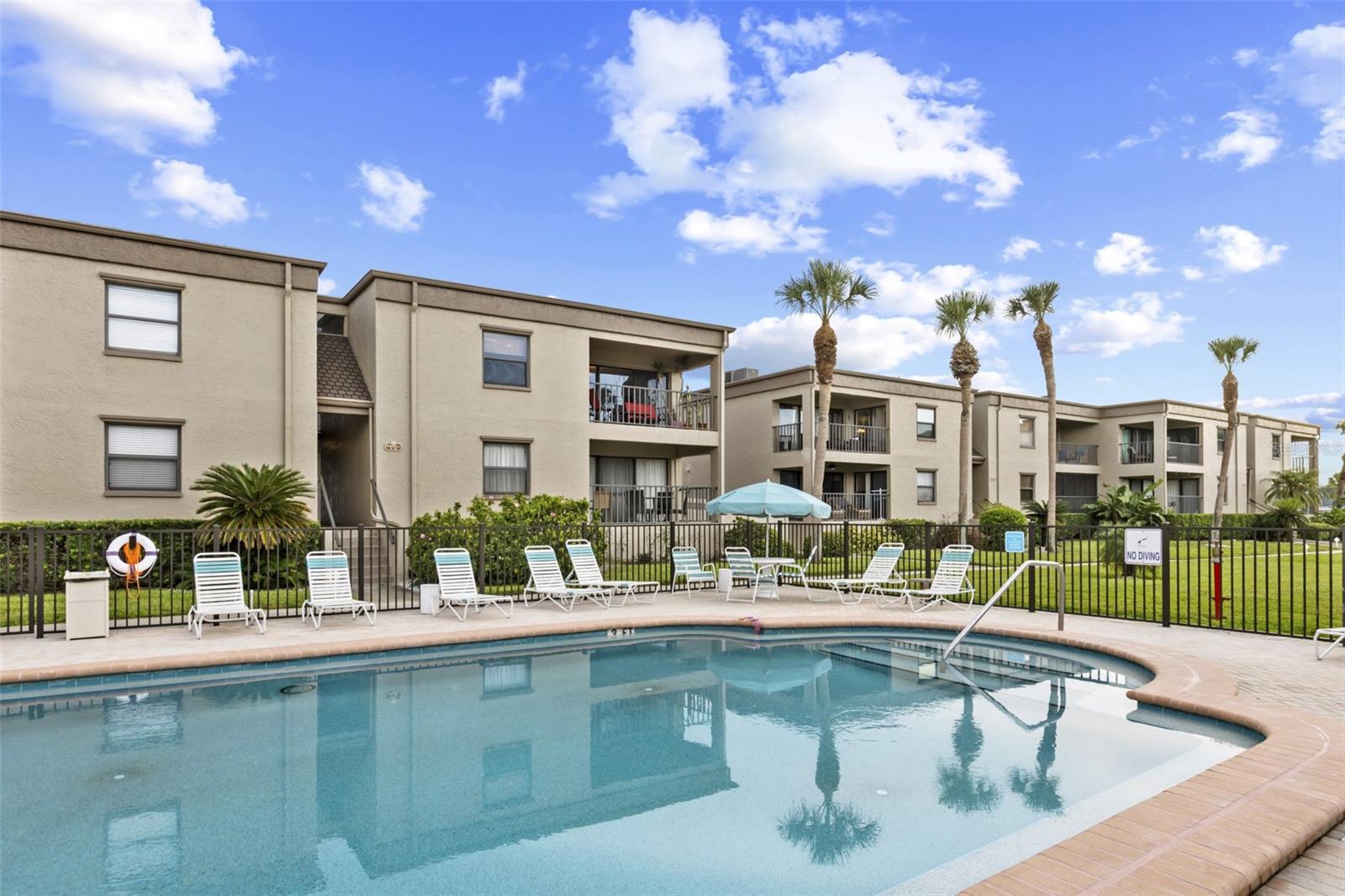 19725 GULF BOULEVARD 10