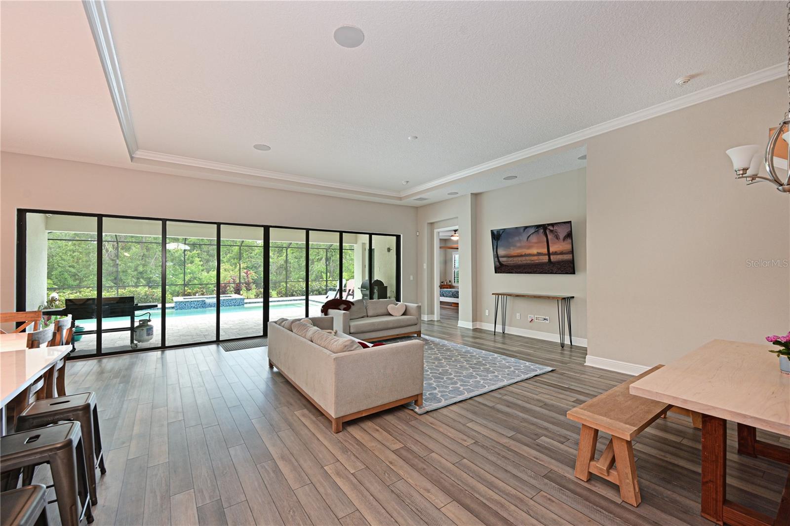 8916 ISABELLA CIRCLE