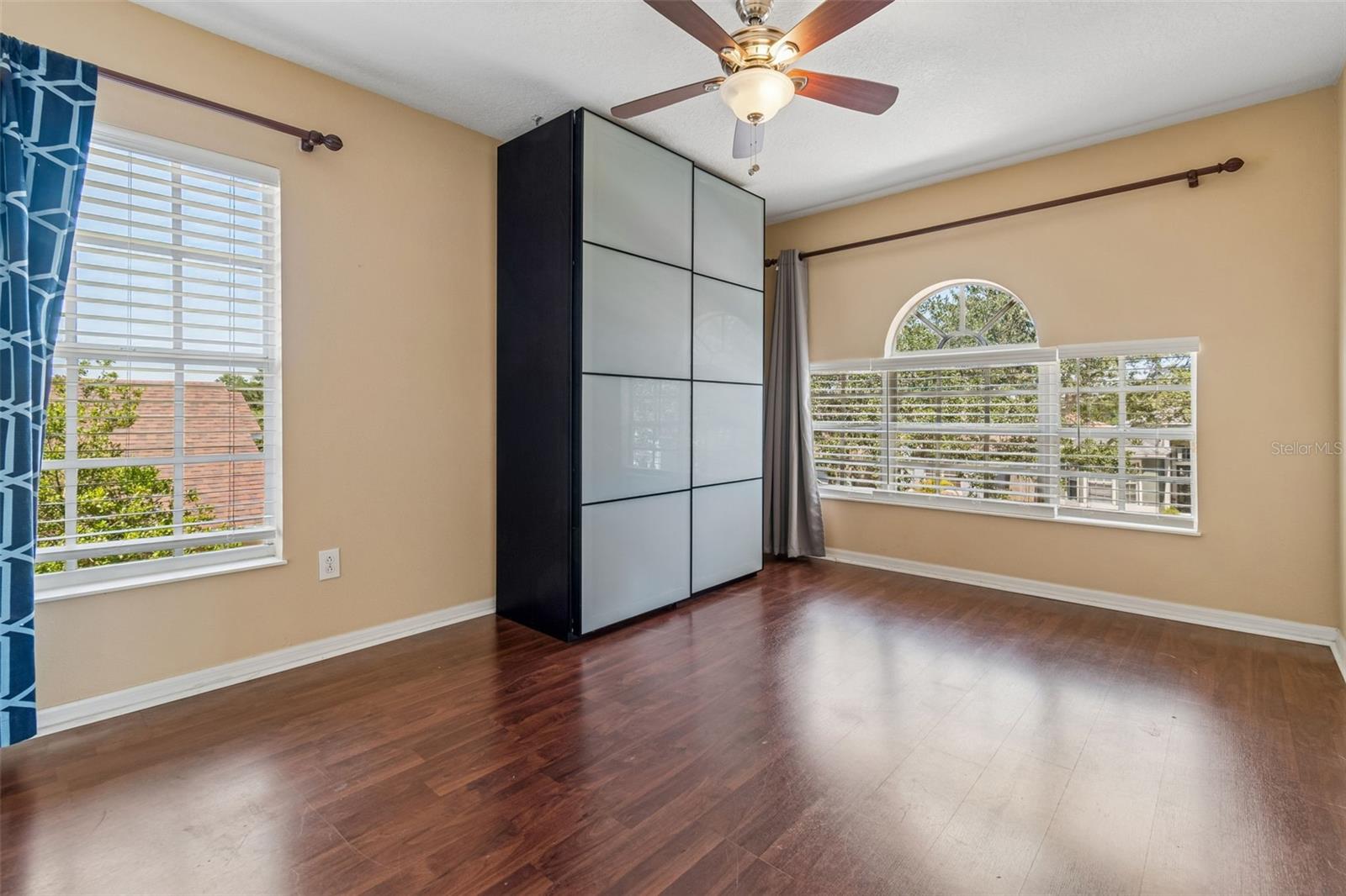 PARKWAY CENTER SINGLE FAMILY P - Residential