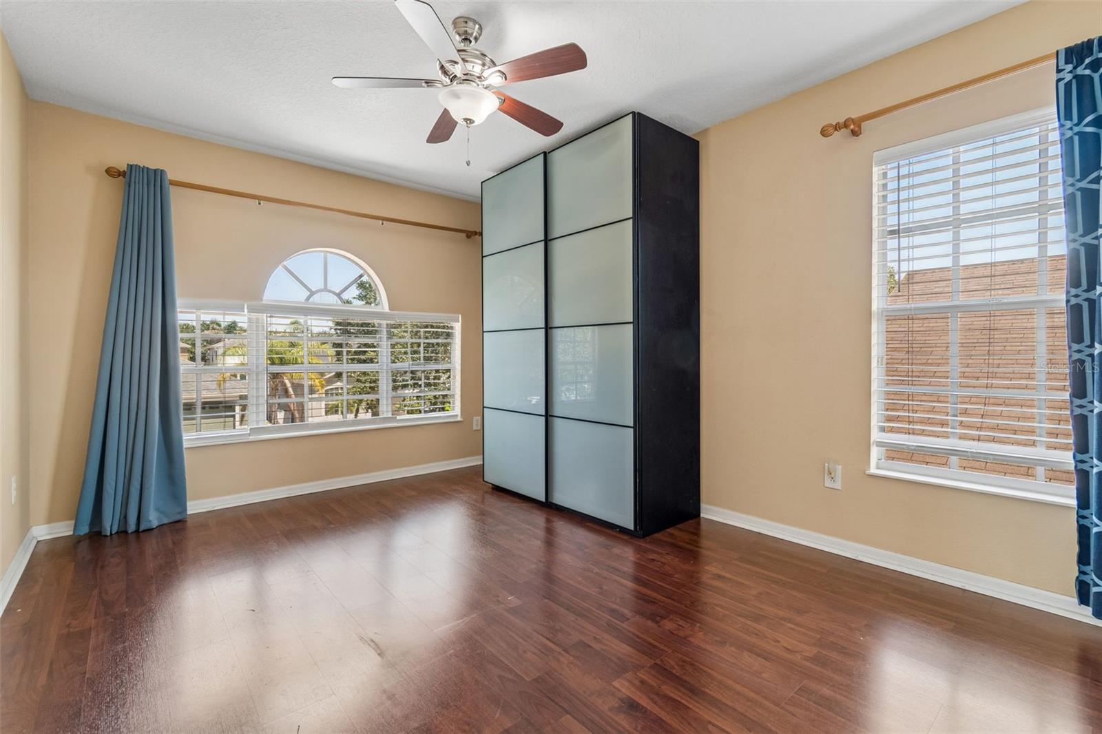 PARKWAY CENTER SINGLE FAMILY P - Residential