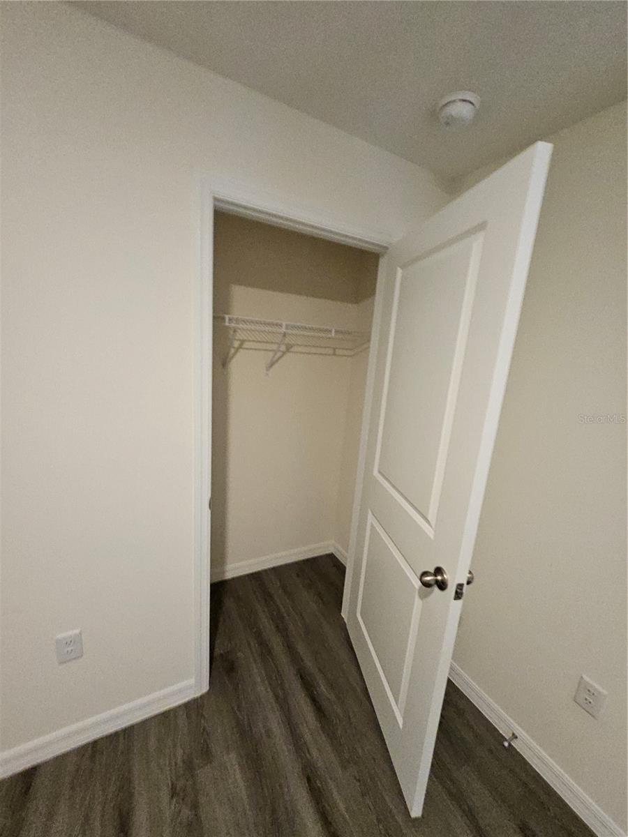 TWO RIVERS - Residential Lease