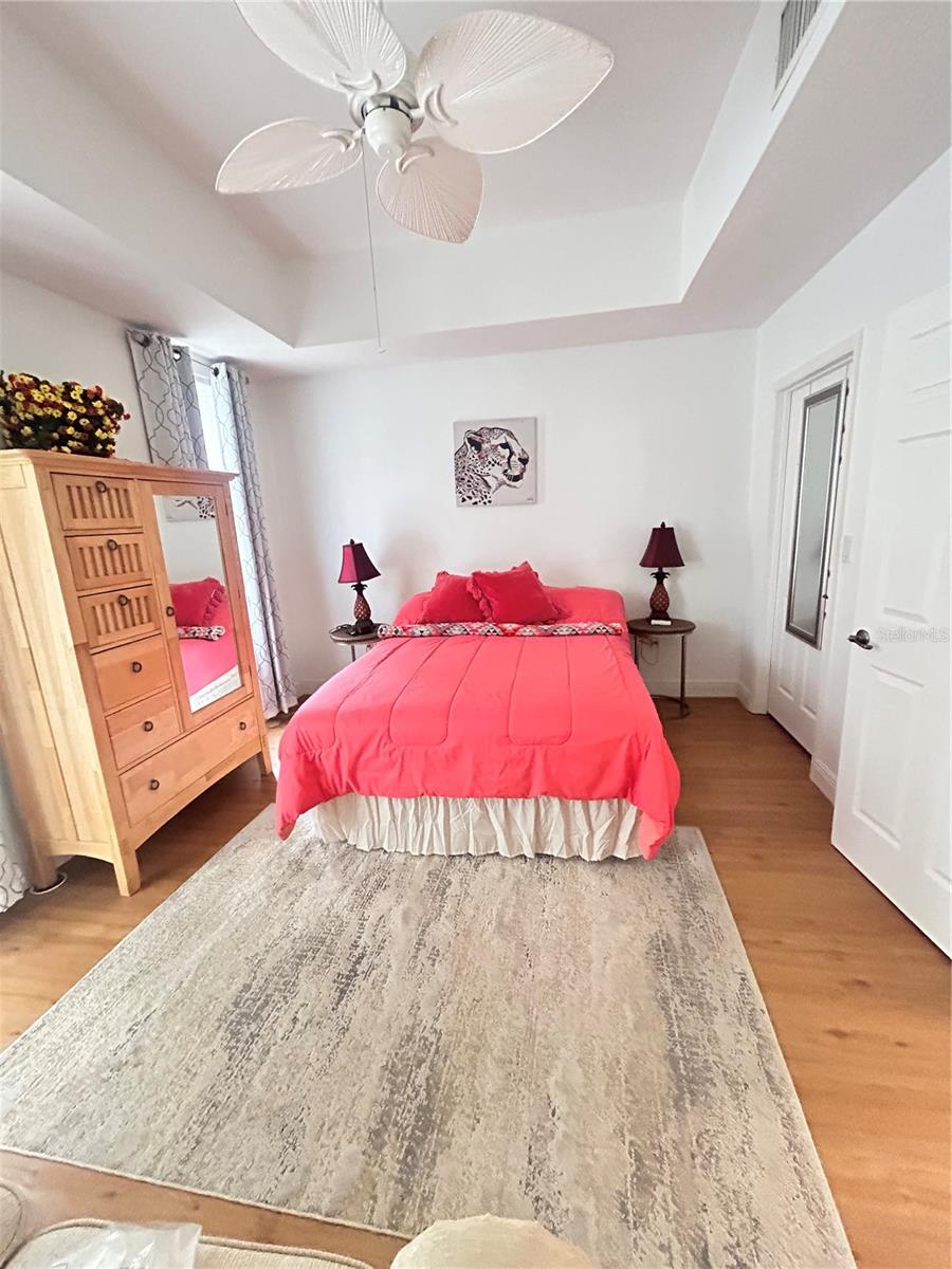SPRING PARK TERRACES CONDO PH 12 - Residential Lease