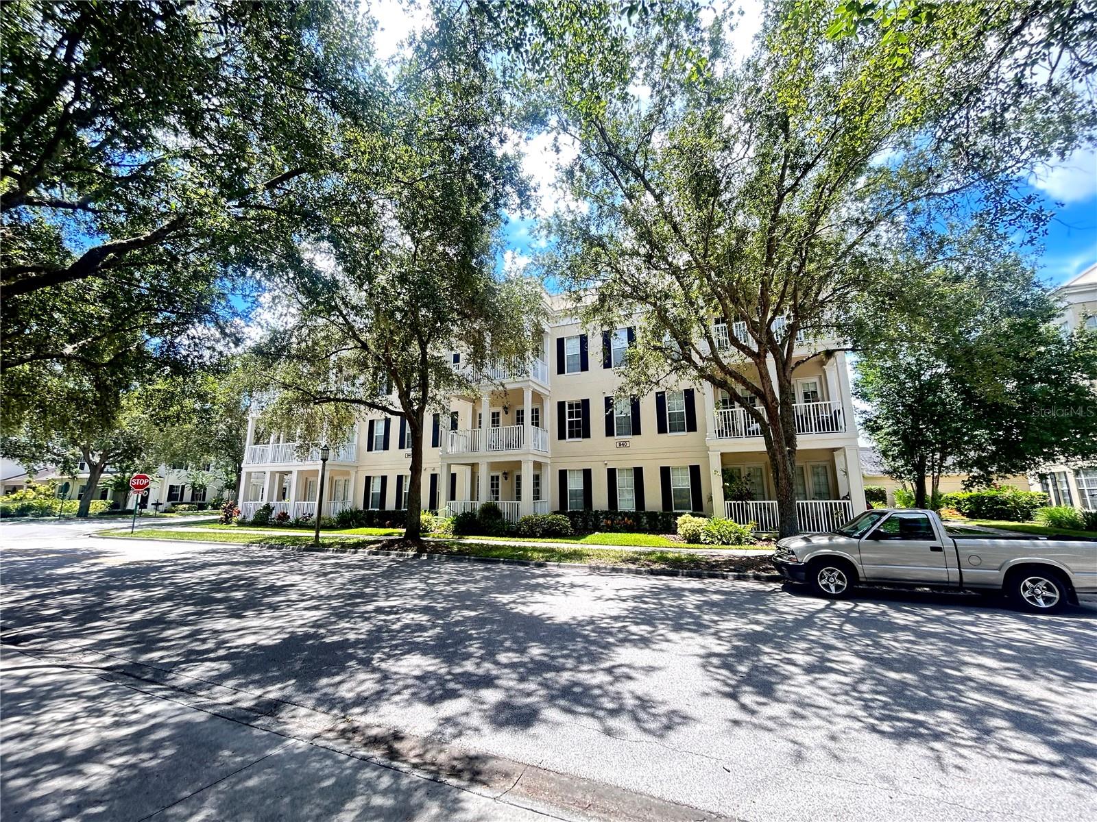 SPRING PARK TERRACES CONDO PH 12 - Residential Lease