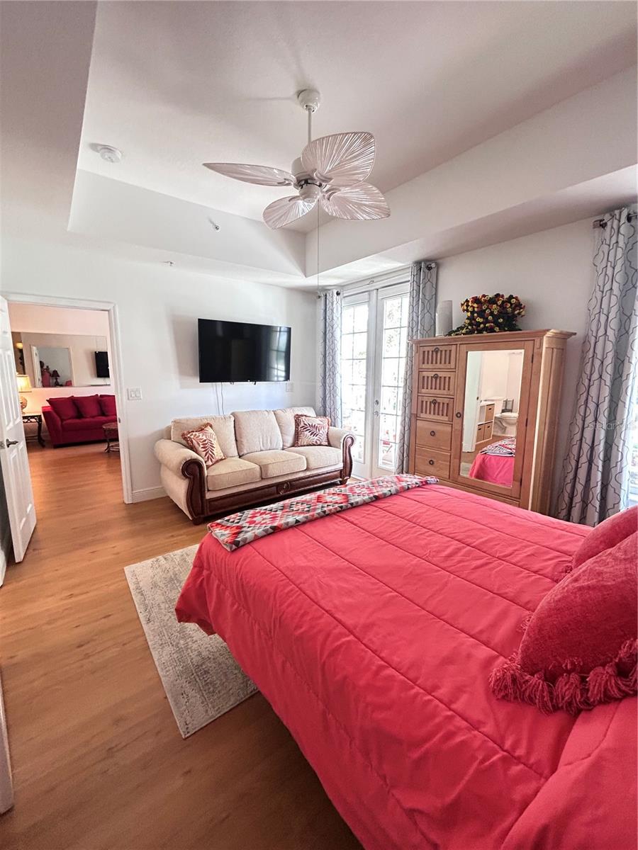SPRING PARK TERRACES CONDO PH 12 - Residential Lease