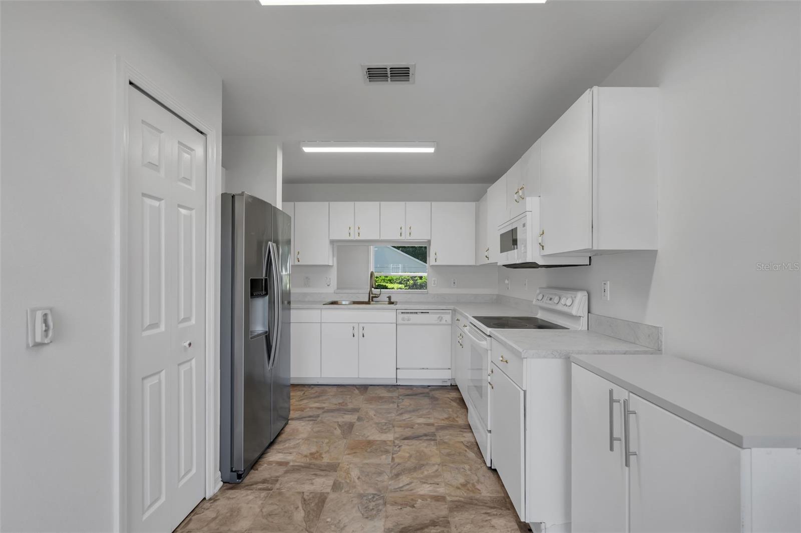 MANCHESTER AT KINGS RIDGE PH I - Residential