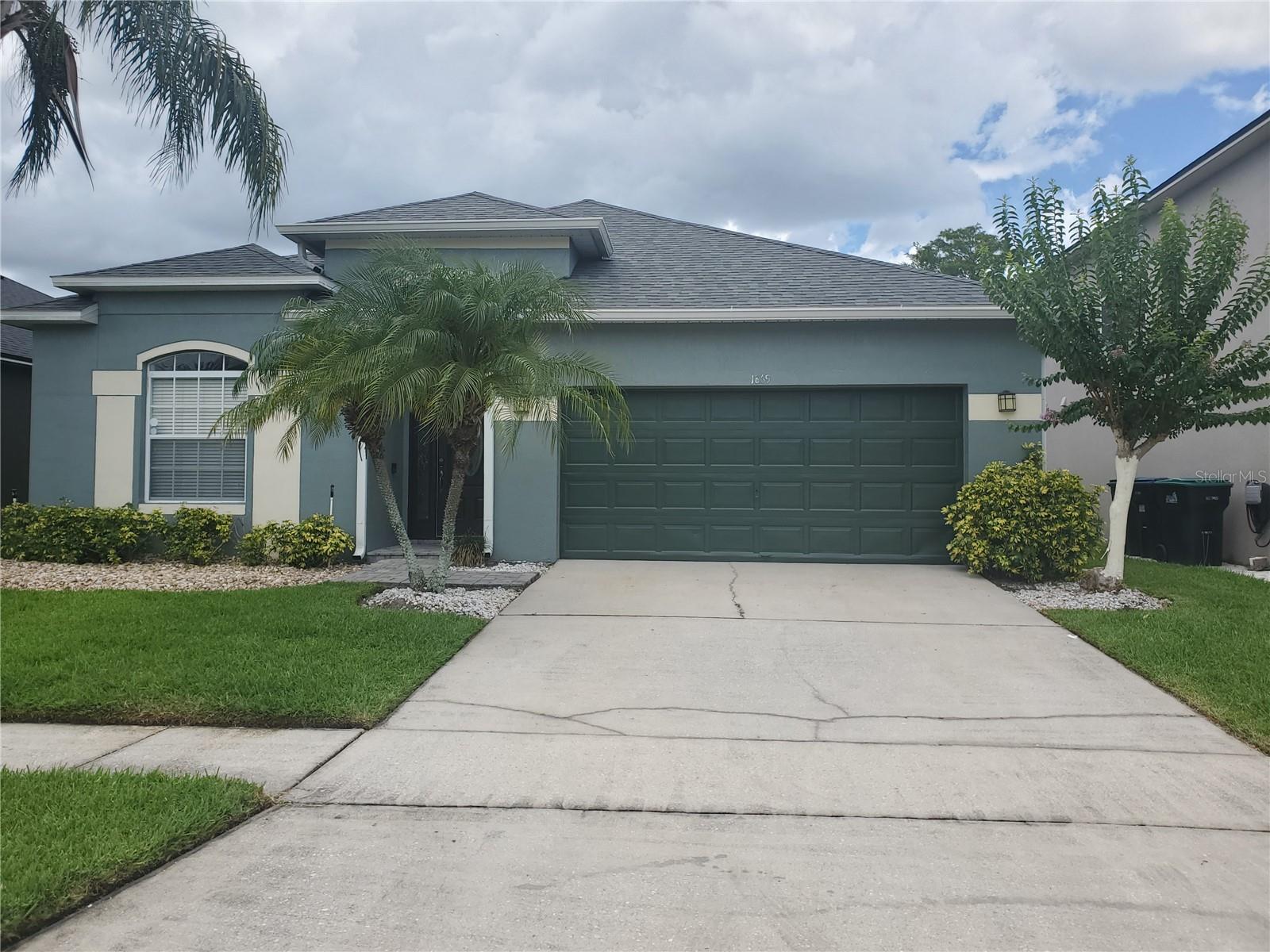 This home is situated in Orlando's fastest-growing areas, minutes from Lake Nona, Medical City, UCF Medical School, USTA National Campus, Amazon Distribution Center, Orlando Airport, and the new Disney Lake Nona Office. Step into the home and be prepared to be impressed with all the home's features from floor to ceiling! Vacant - available now!