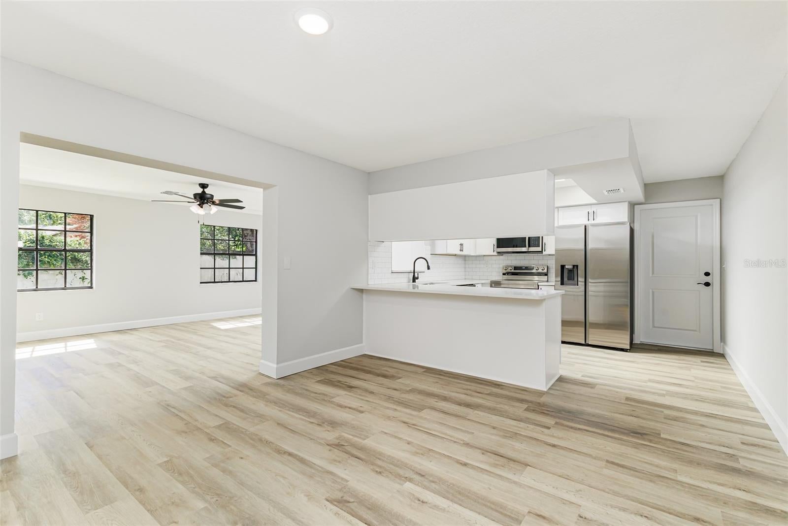 527 PRINCESS PLACE