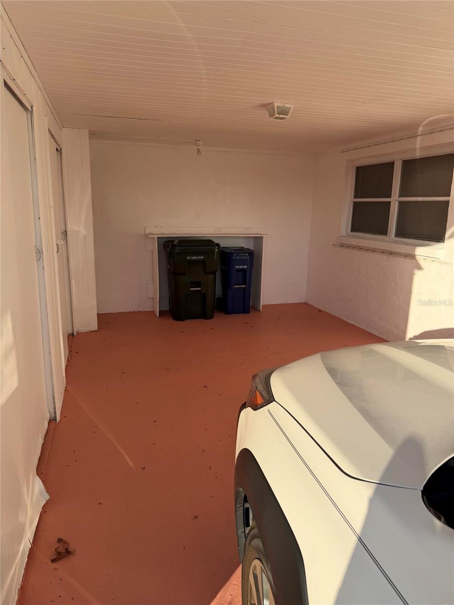 CIRCLE WOODS OF VENICE 2 - Residential