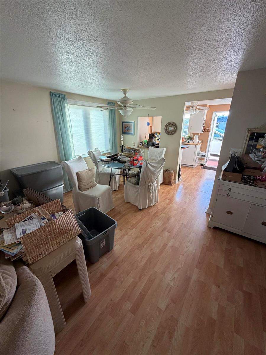 CIRCLE WOODS OF VENICE 2 - Residential