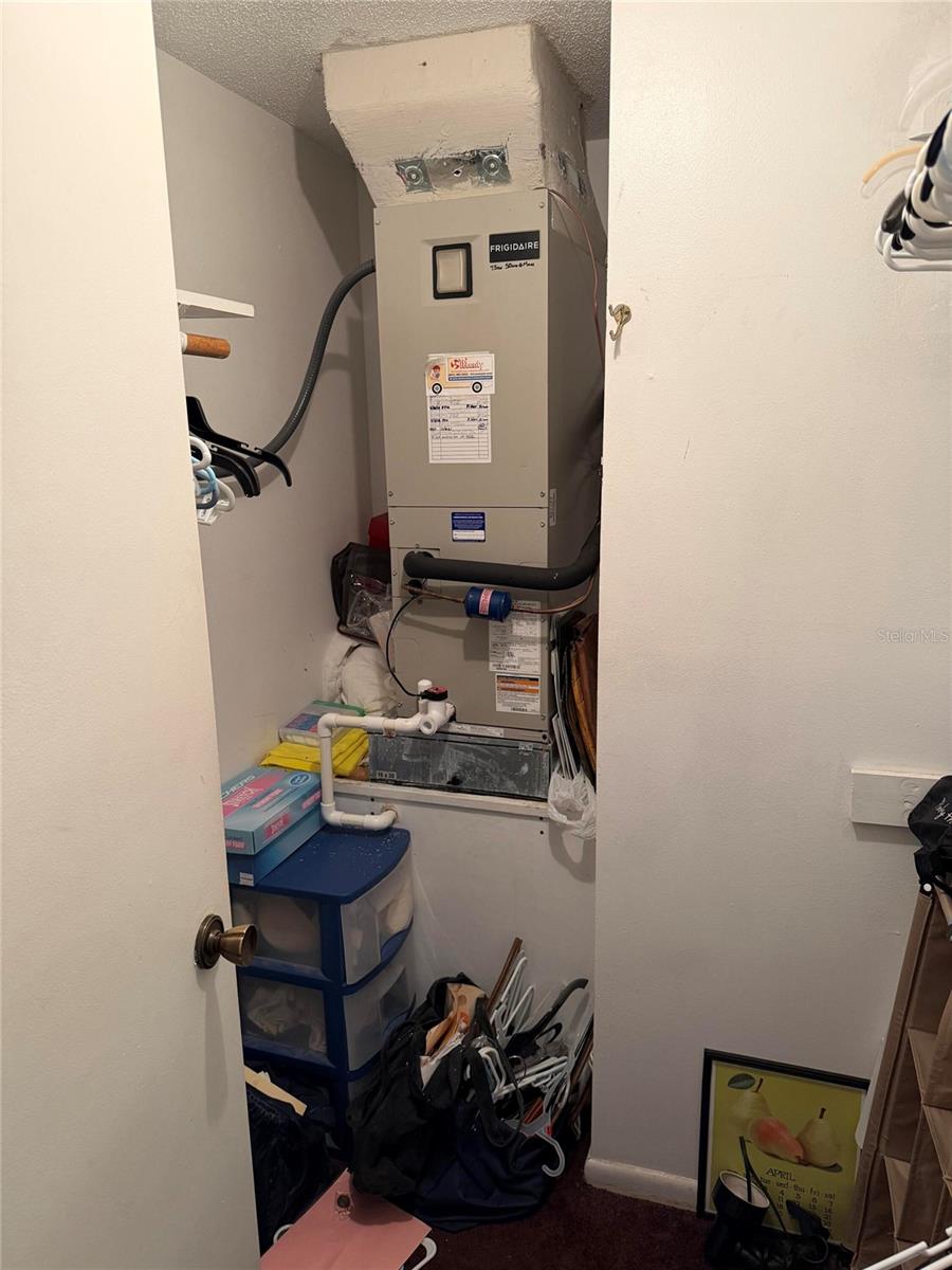 CIRCLE WOODS OF VENICE 2 - Residential