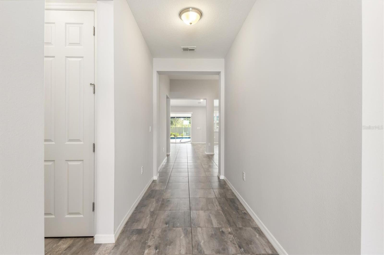 OAK HARBOUR - Residential