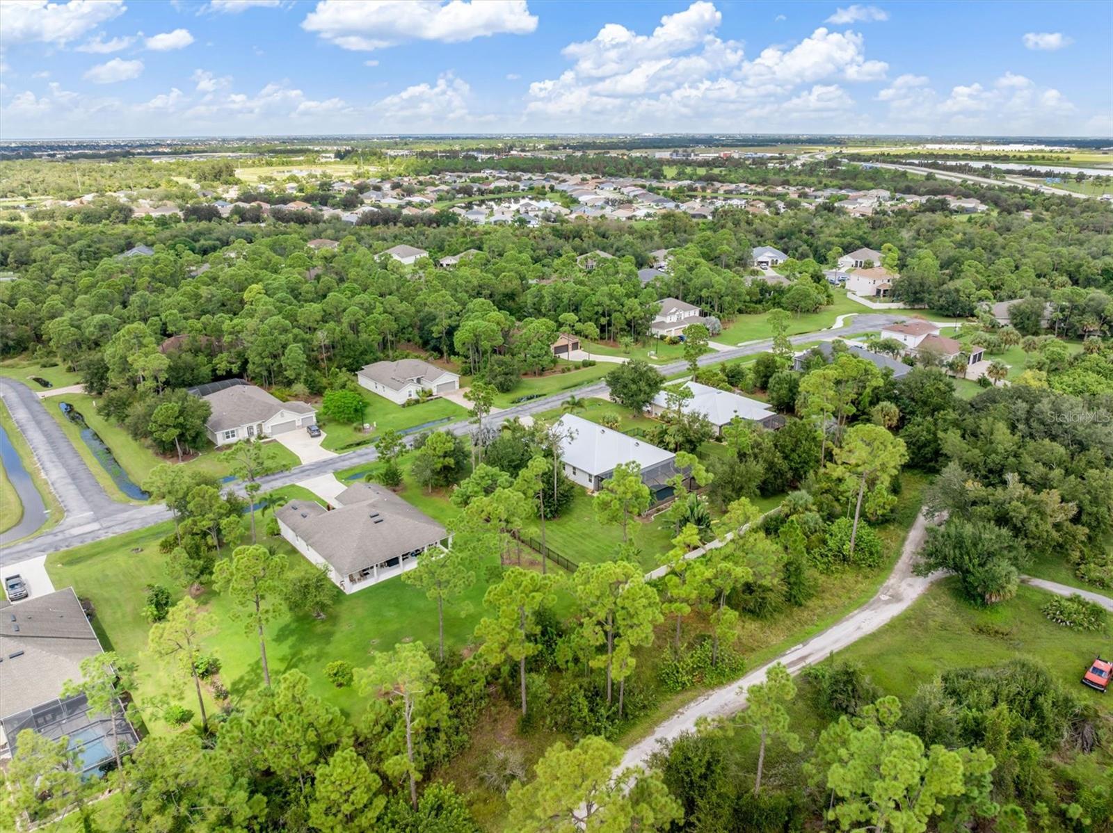 OAK HARBOUR - Residential