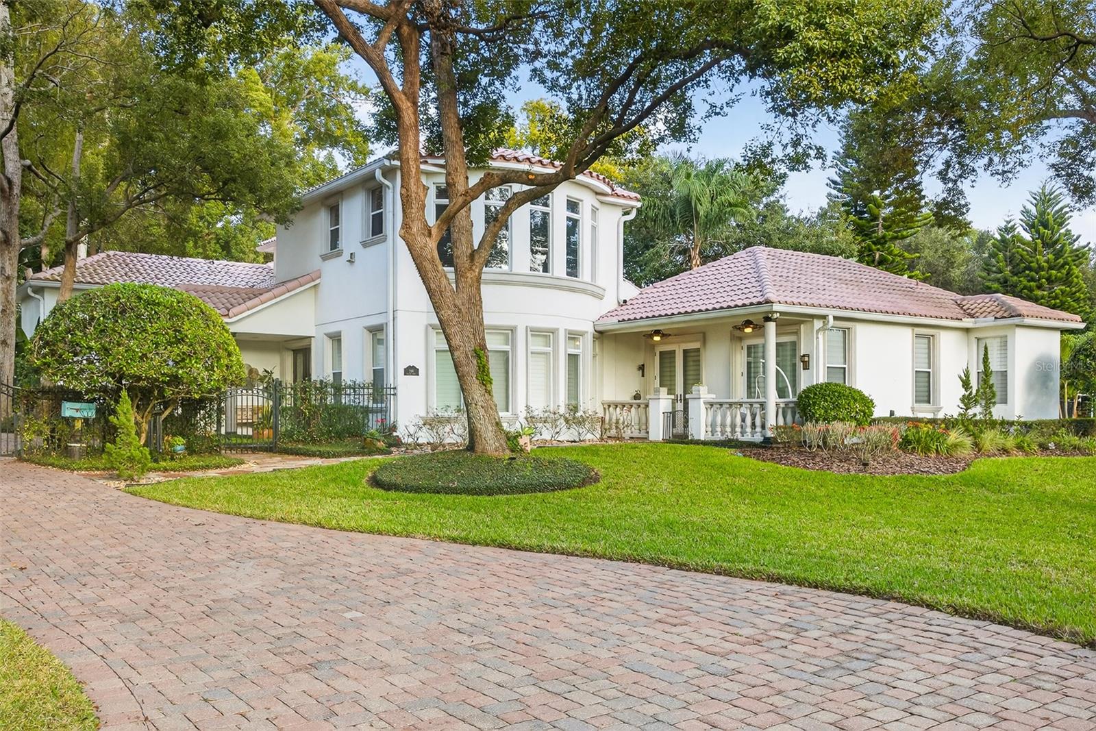 SPRING LAKE POINTE - Residential