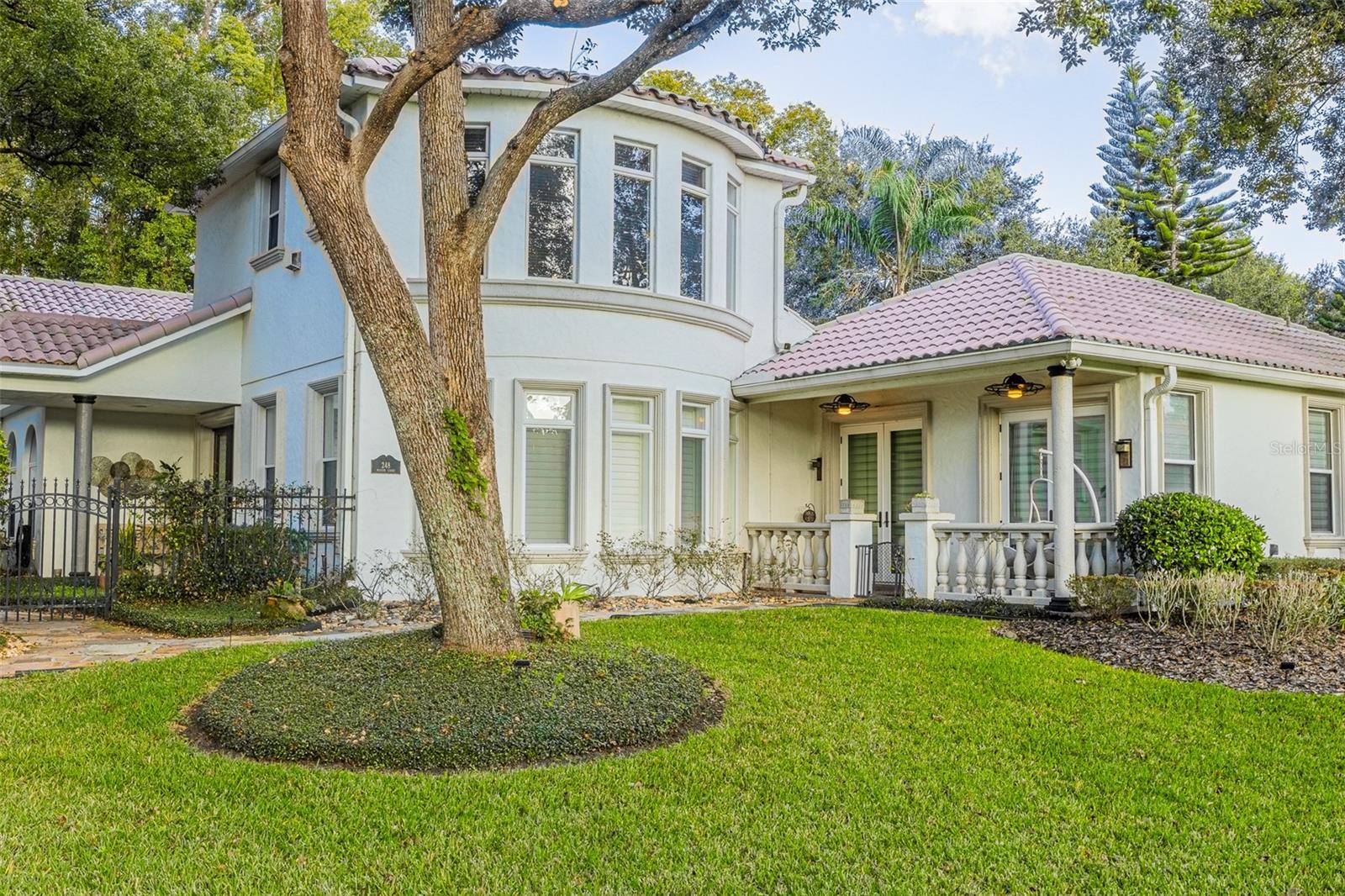 SPRING LAKE POINTE - Residential