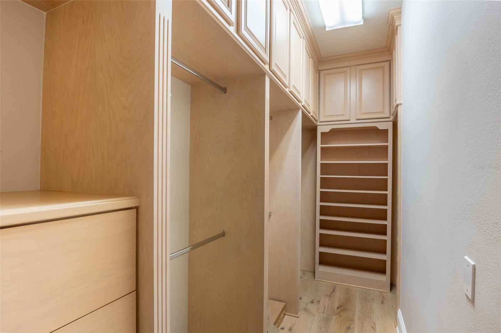 SPRING LAKE POINTE - Residential