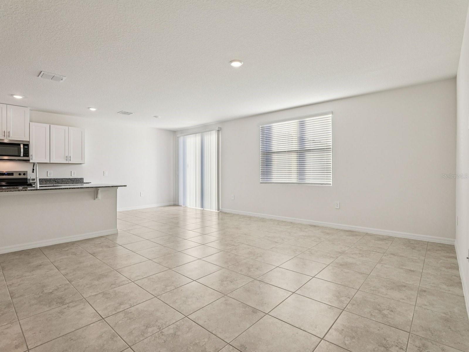 1380 OAK VALLEY DRIVE
