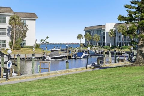 A home in LONGBOAT KEY