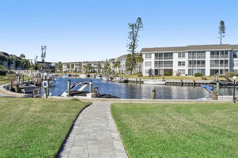 A home in LONGBOAT KEY