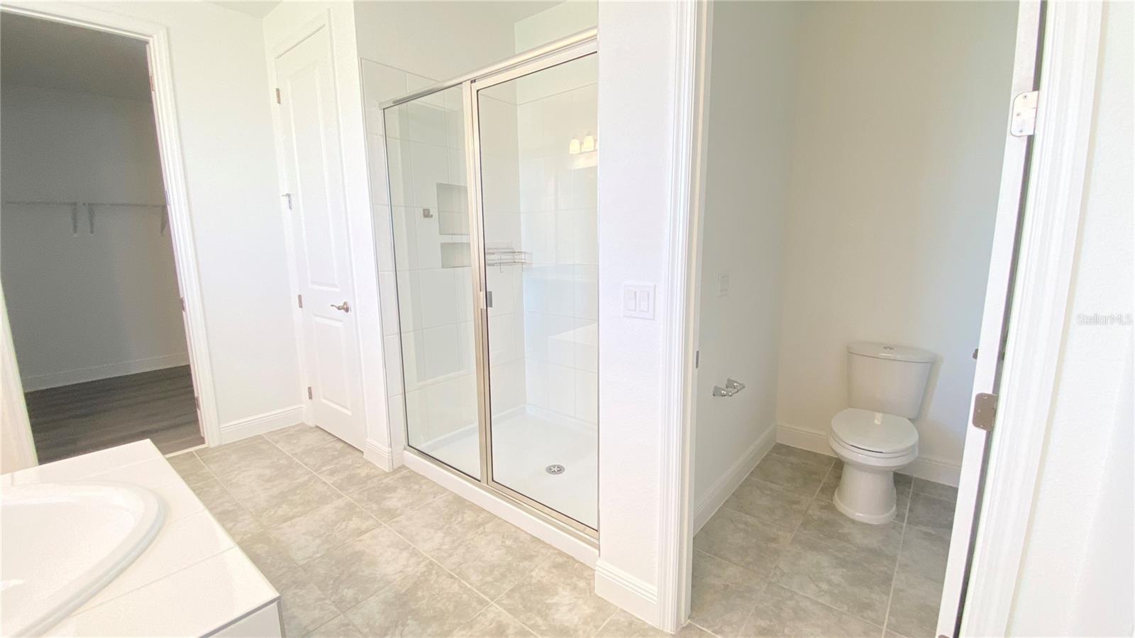 SILVERLEAF RESERVE/HAMLIN PH 2 - Residential Lease