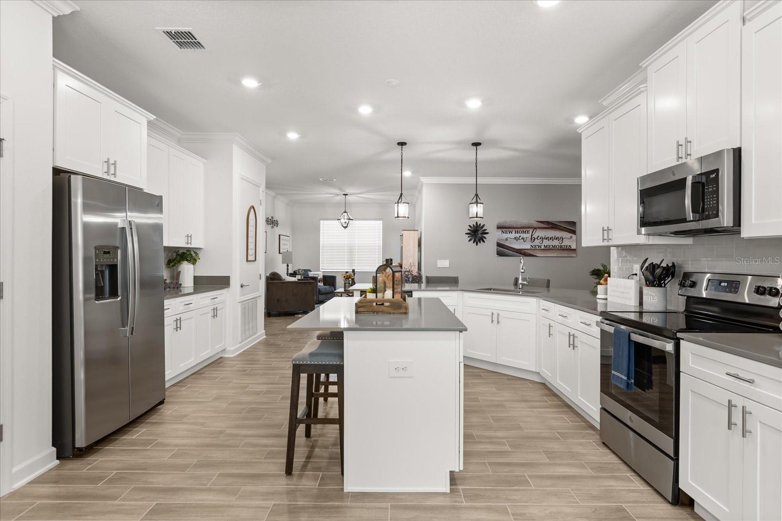TRINITY LAKES PH 1 & 2 - Residential