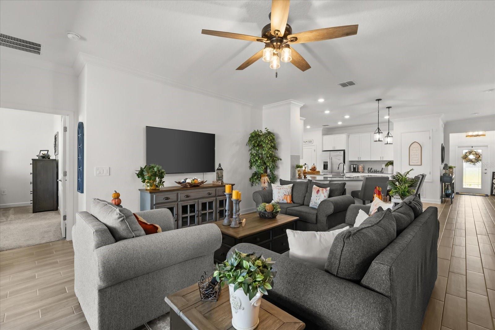 TRINITY LAKES PH 1 & 2 - Residential
