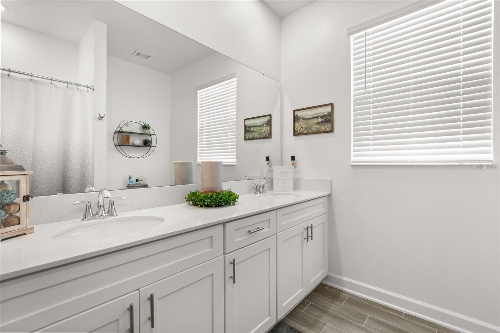 TRINITY LAKES PH 1 & 2 - Residential