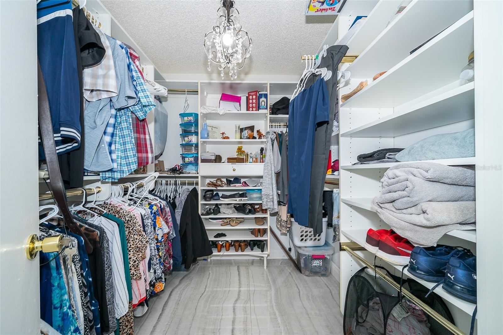 CROSSINGS UNIT 1 LAKEWOOD AT - Residential