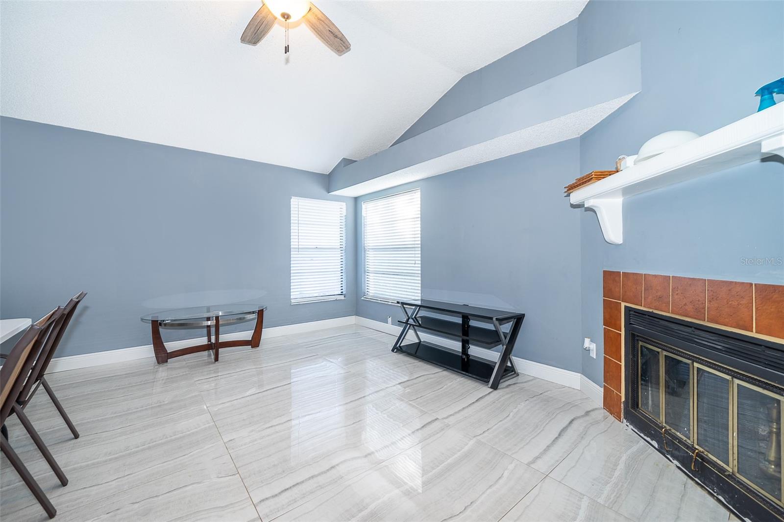 CROSSINGS UNIT 1 LAKEWOOD AT - Residential