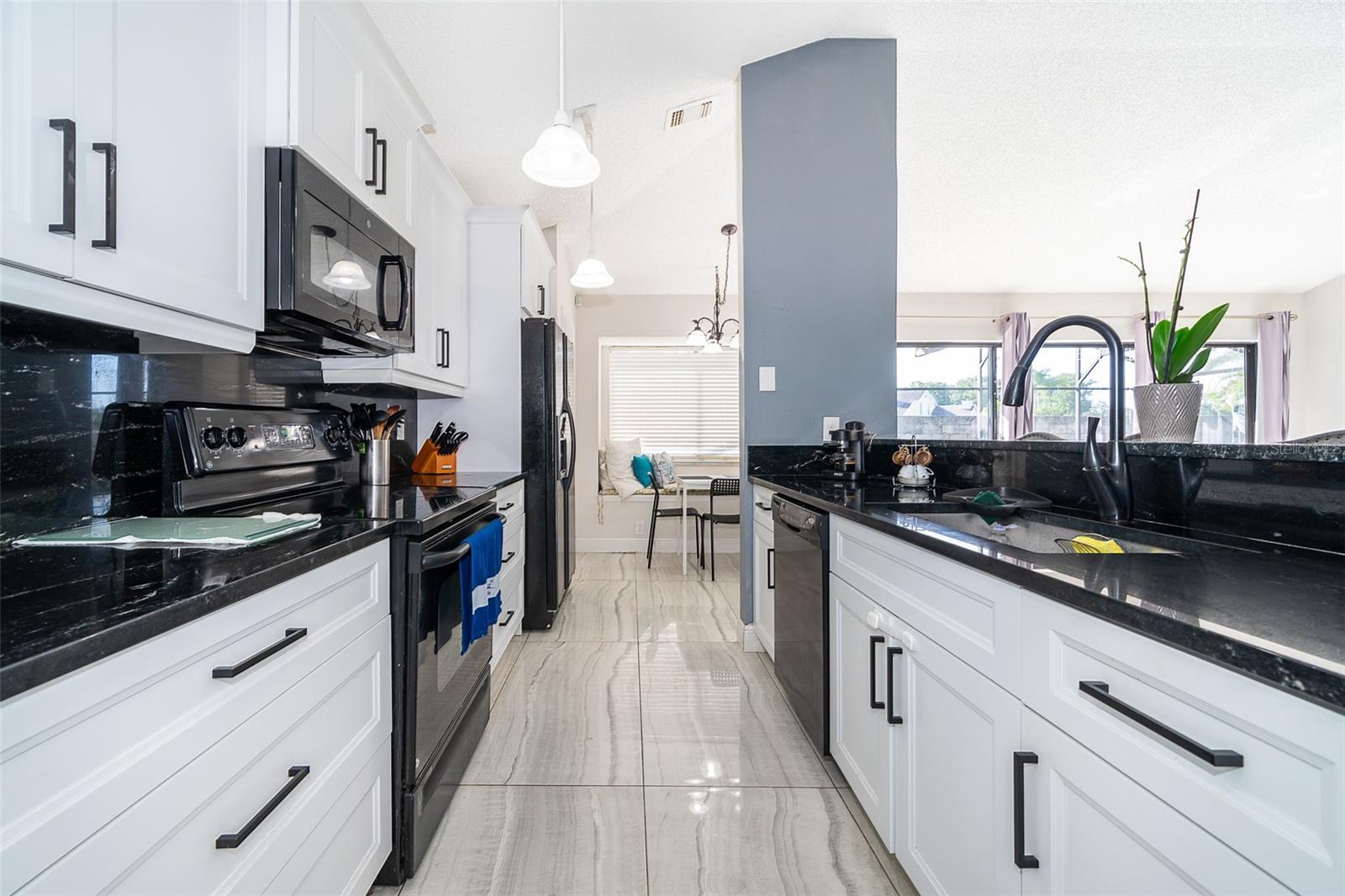 CROSSINGS UNIT 1 LAKEWOOD AT - Residential