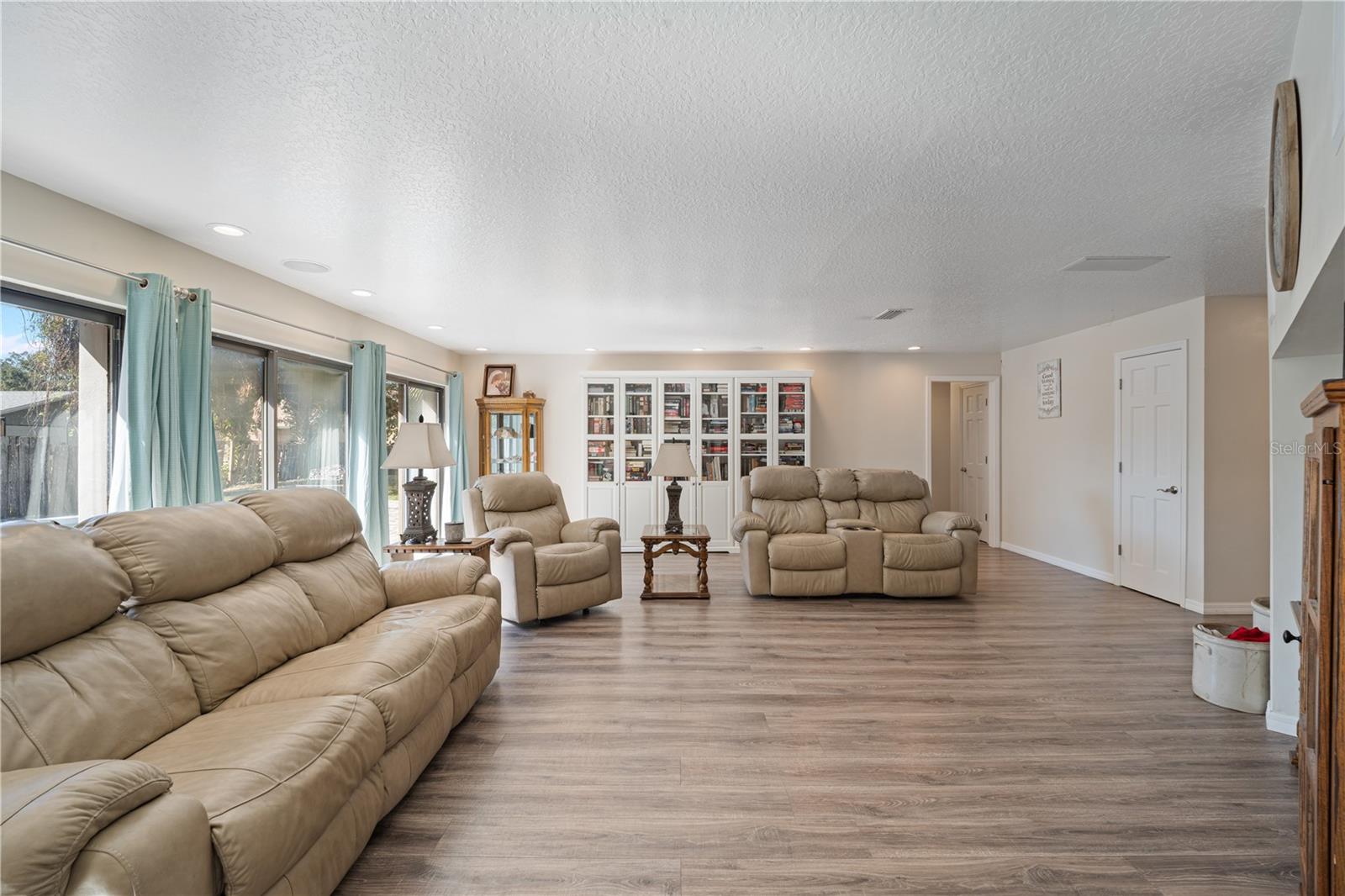 HEATHER OAKS UNIT 2 - Residential