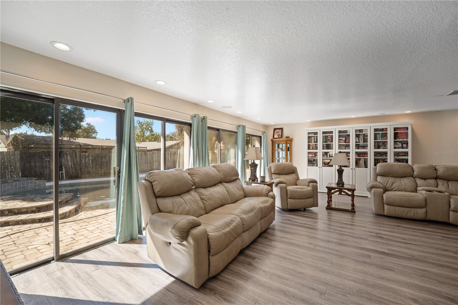 HEATHER OAKS UNIT 2 - Residential