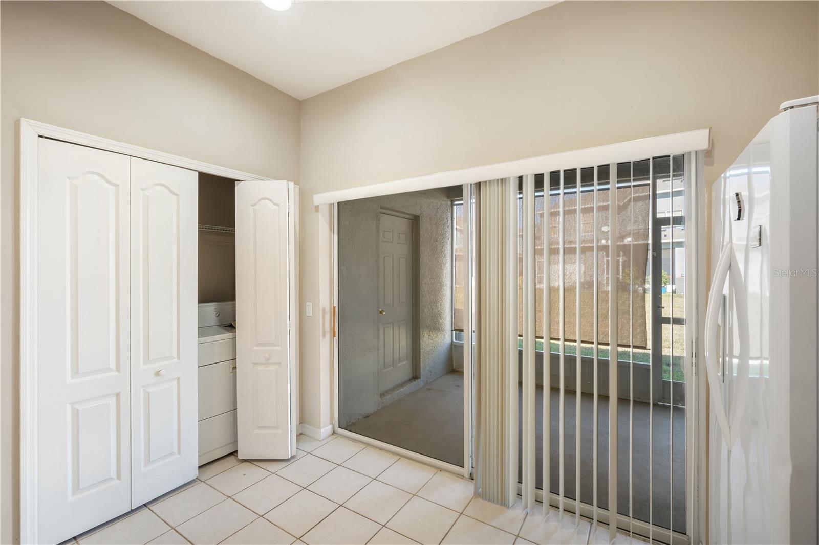 KINGS LAKE TOWNHOMES - Residential Lease