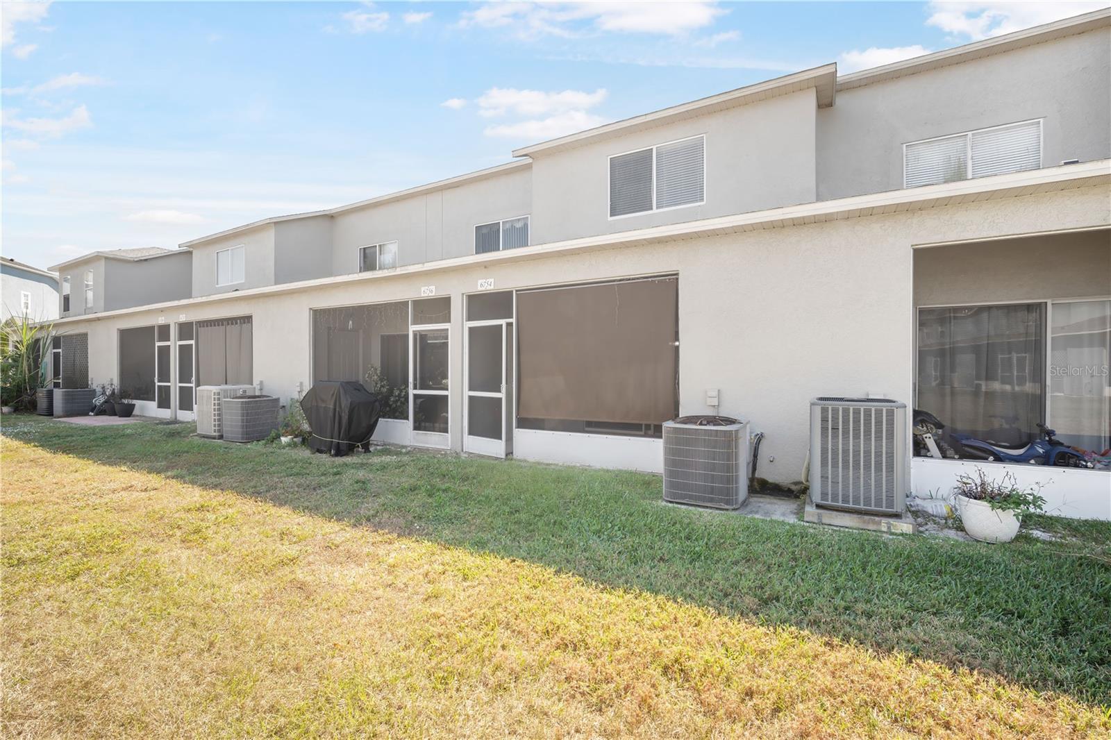 KINGS LAKE TOWNHOMES - Residential Lease