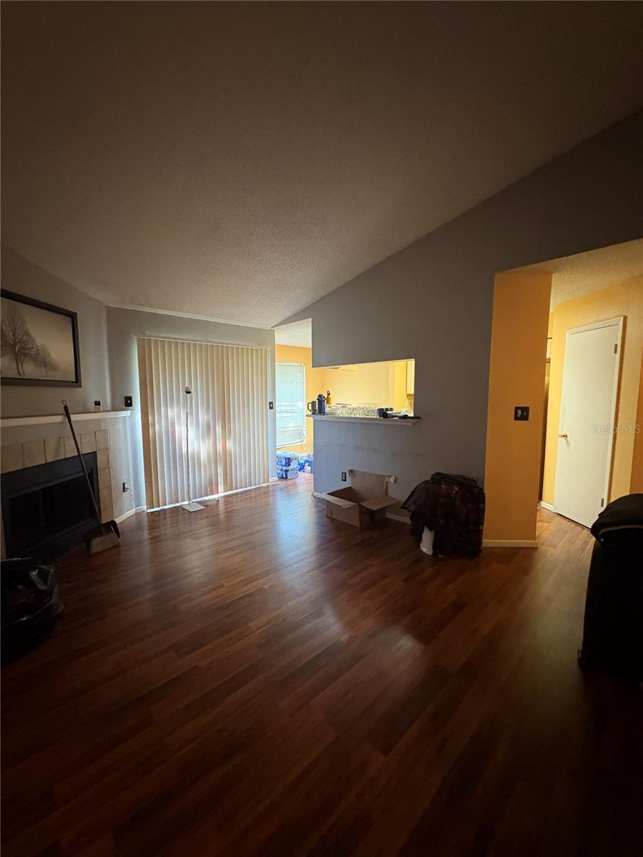 THE GRAND RESERVE CONDO - Residential