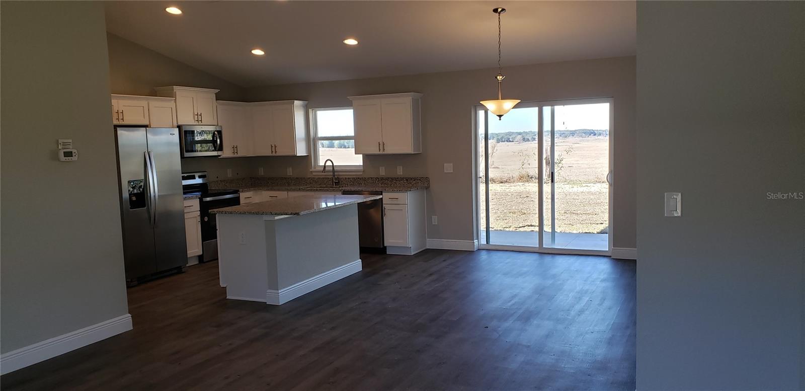 SILVER SPGS SHORES UN 12 - Residential Lease