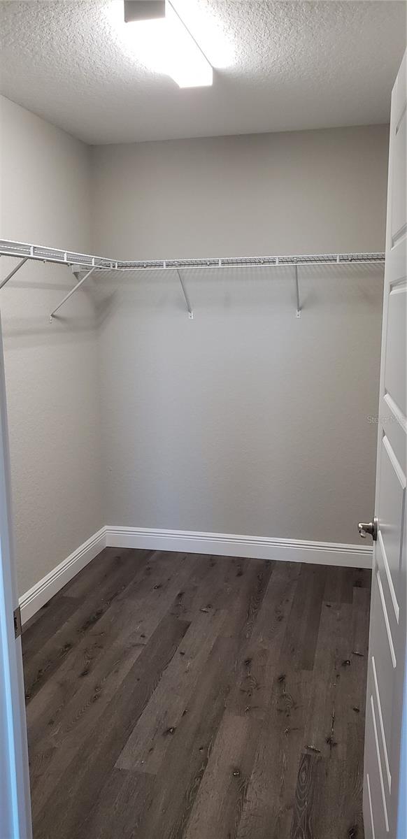 SILVER SPGS SHORES UN 12 - Residential Lease