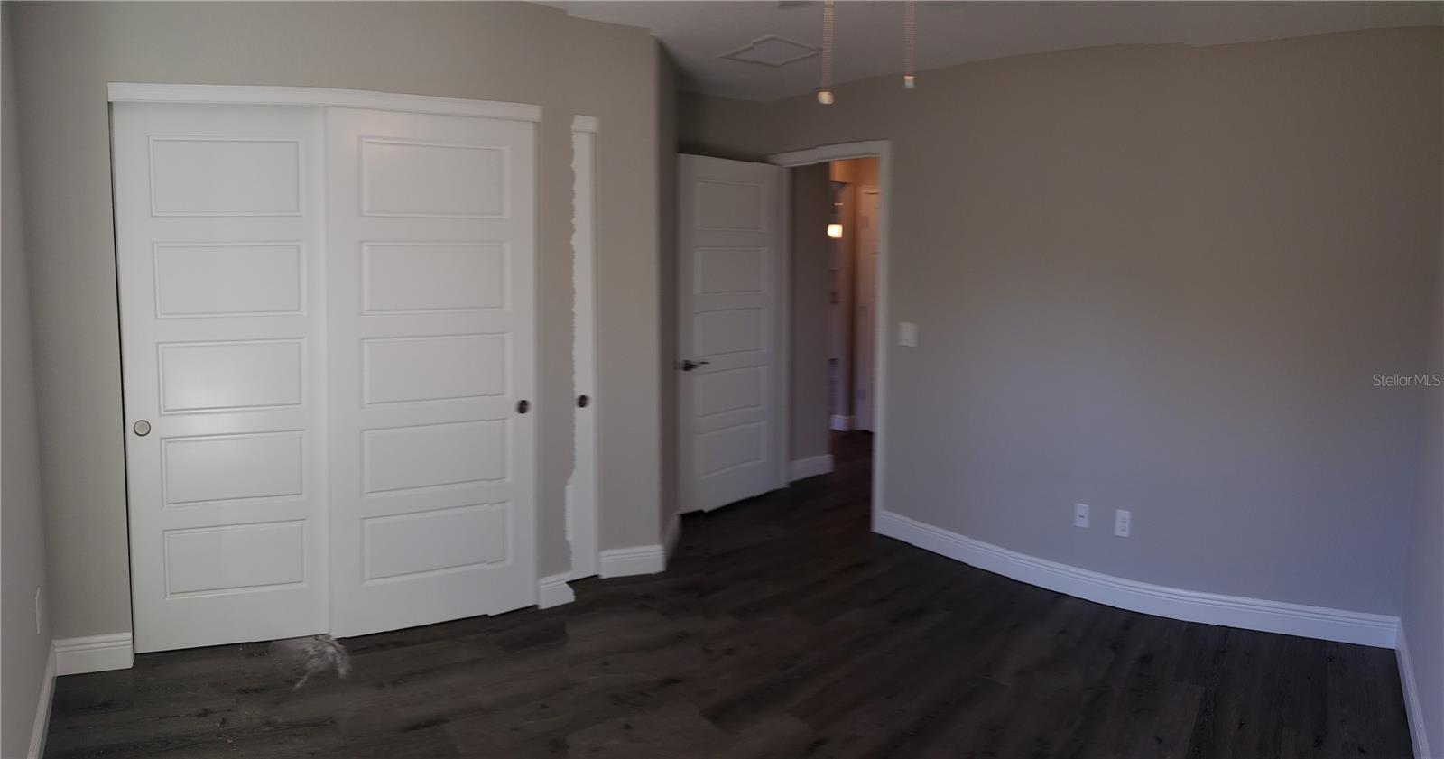 SILVER SPGS SHORES UN 12 - Residential Lease