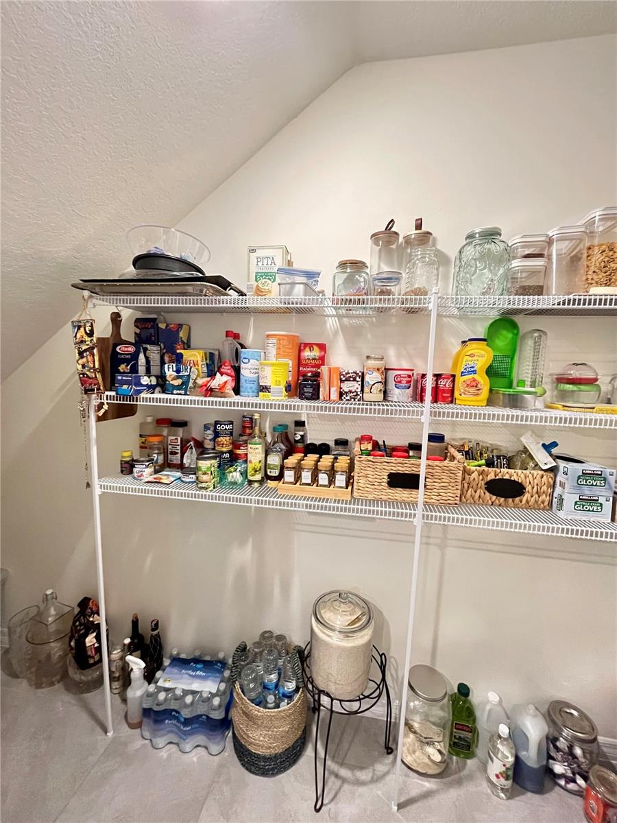 FOREST BROOKE PH 4B - Residential Lease